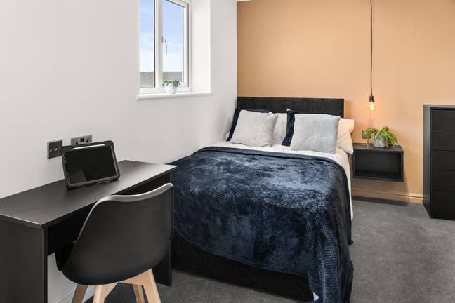 Amazing Studio in Buckthorn Road - PE7 Main Photo