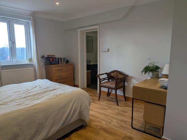 Double room with ensuite in Peckham. Main Photo