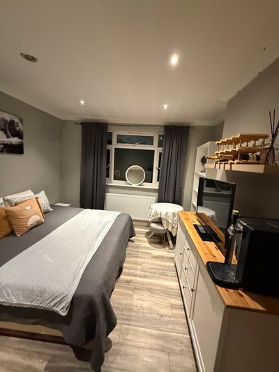 Large fully furnished room in Kensal rise! Main Photo