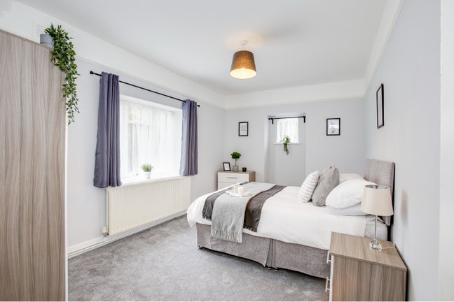 🏡Friendly housemate, with space & dryer🏡  Main Photo