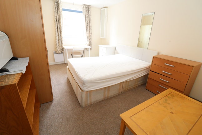 2 Economic Amazing rooms in  Canary Wharf E14 Main Photo