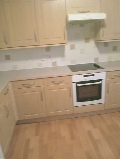 Eday Road - Top floor 2 bed flat Main Photo