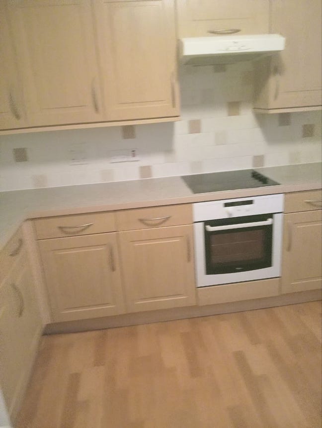 Eday Road - Top floor 2 bed flat Main Photo