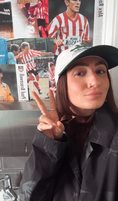 Aged 31 northern girl looking for a room Main Photo