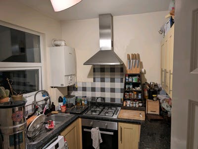 Small cheapish double in horfield  Main Photo