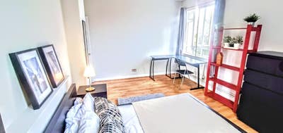 10 mins walk to king's cross/st Pancras station Main Photo