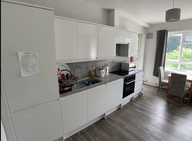Sublet for Feb and March with option to extend! Main Photo