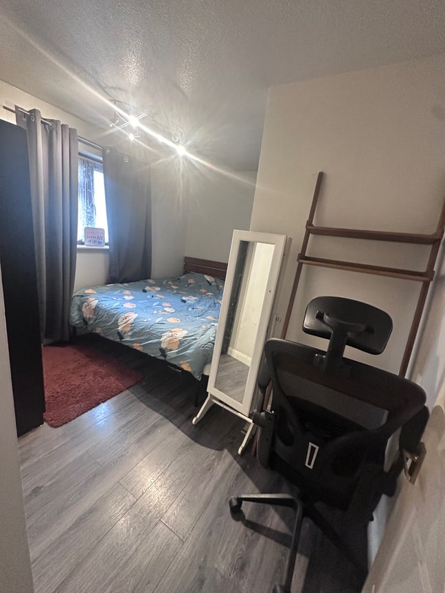 Double Room - Woodford IG8 (Cen. Line) - Bills Inc Main Photo