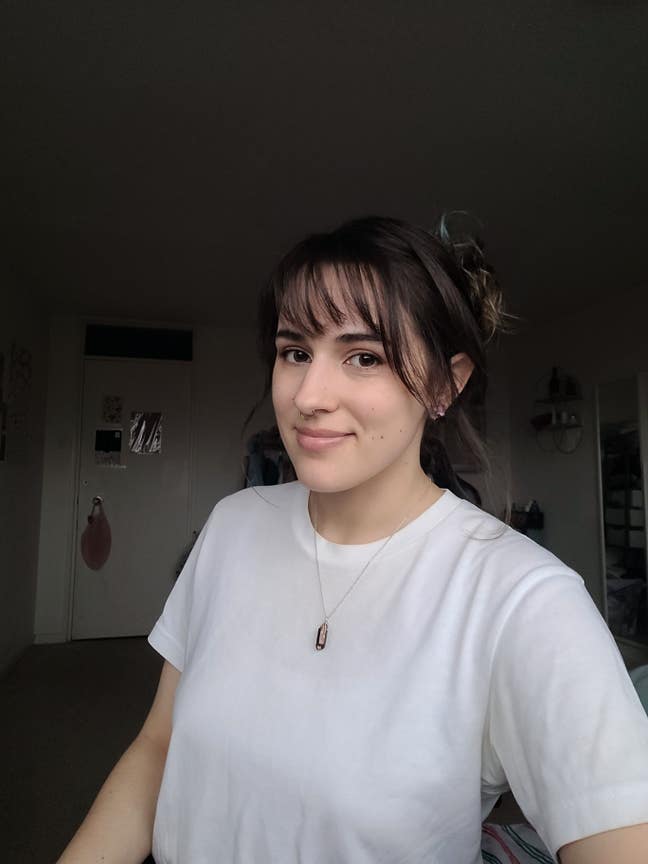 Looking for double room in a friendly place/buddy  Main Photo