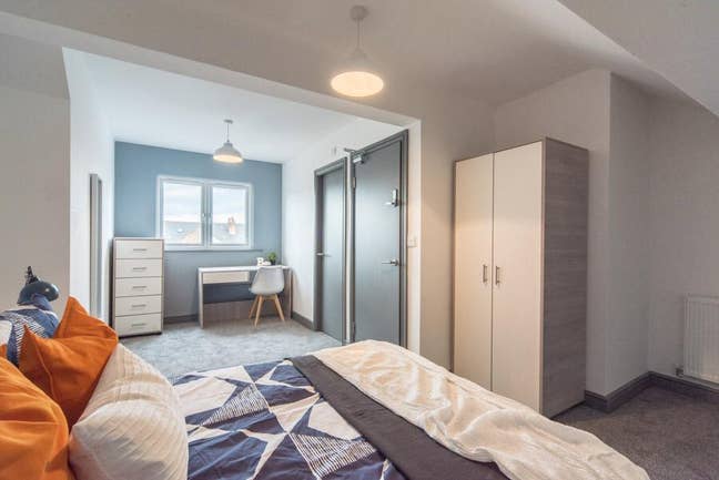 CF24 - Studio/One-Bed Apartment – Flexible Tenancy Main Photo