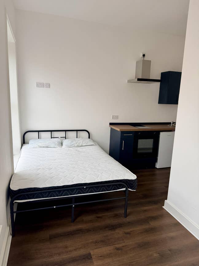 Studio room in Carlisle city centre Main Photo