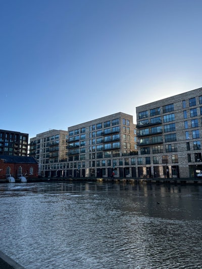  Fully furnished Double En suite (bills included)  Main Photo