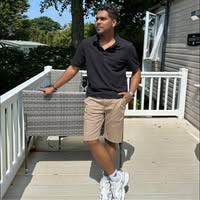 2 rooms sought by male and female Main Photo