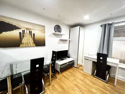 Modern Bethnal Green E2 Studio –All Bills Included Main Photo