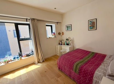 Ensuite Double Room in Hackney Central Main Photo