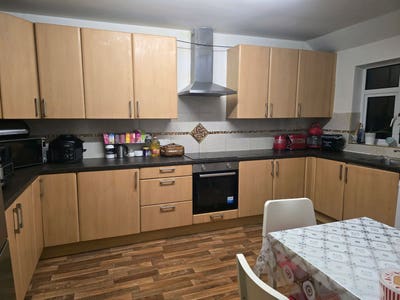 A beautiful room for rent  Main Photo