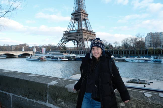 I am a female aged 29. I am looking for a stu... Main Photo