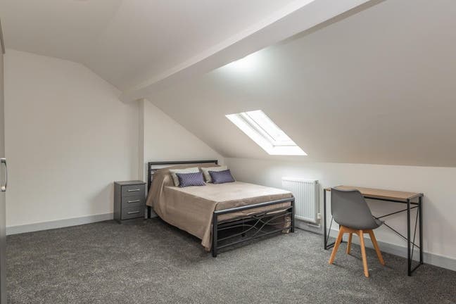 Emergency Accommodation No Deposit ***Flat*** Main Photo