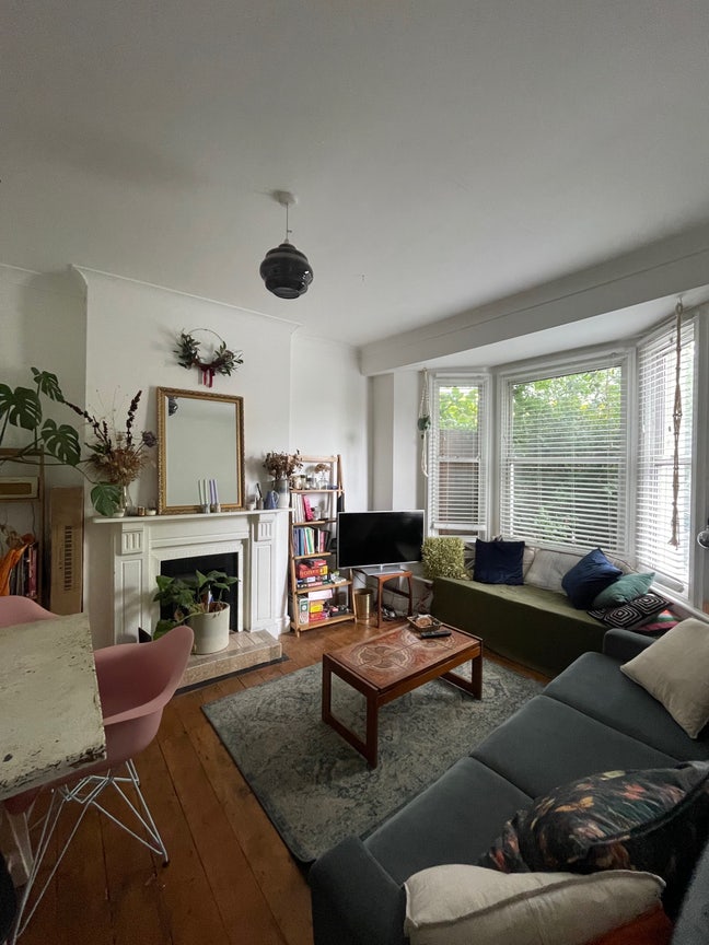 2 large doubles in Homerton houseshare  Main Photo