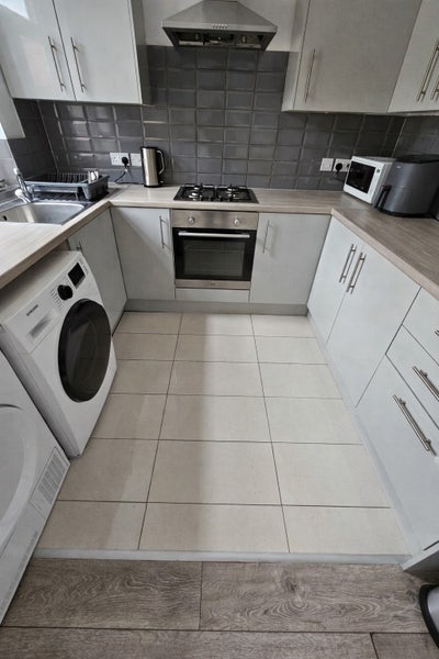 2 Double Rooms in Friendly House 2026/27  Main Photo