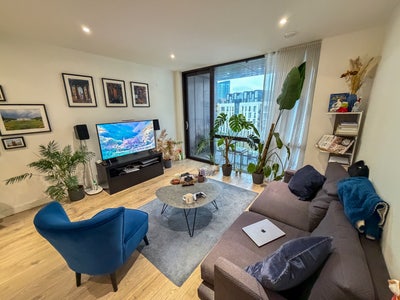 Large En-Suite Double Room w/Gym Main Photo