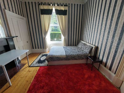 Double room in Edinburgh town EH16 Main Photo