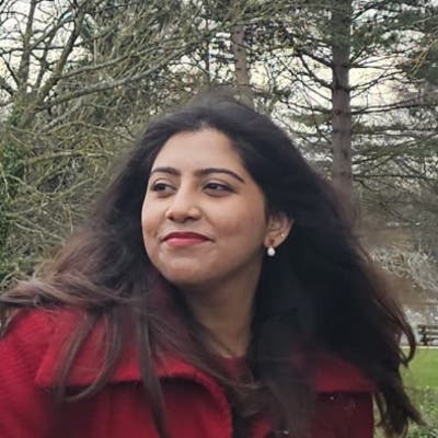 27 year old Female seeks a double room Main Photo