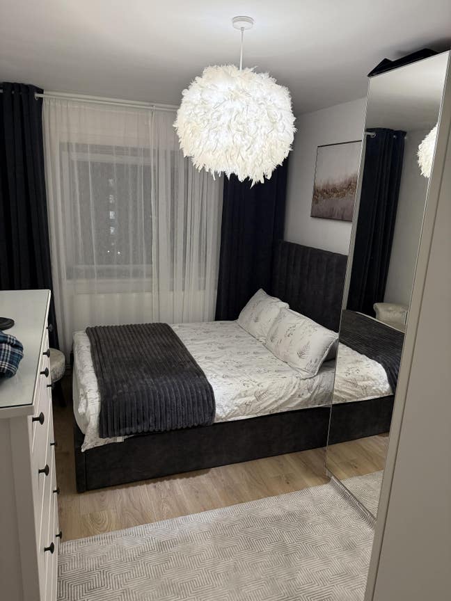 One room for rent  Main Photo