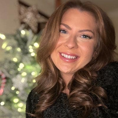 Young female student looking for a room!! Main Photo