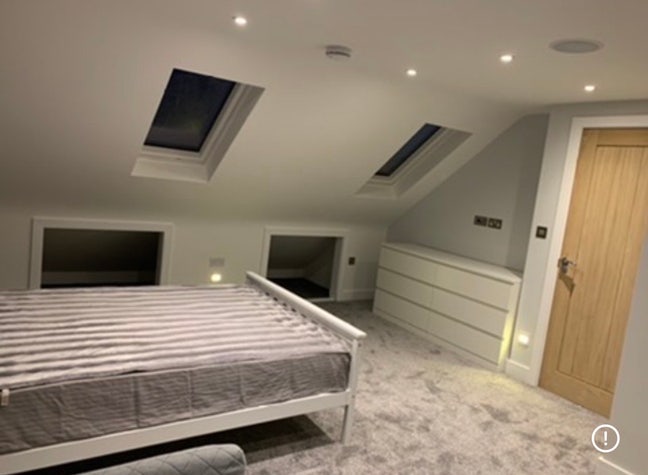 Large Ensuite Double Room  Main Photo