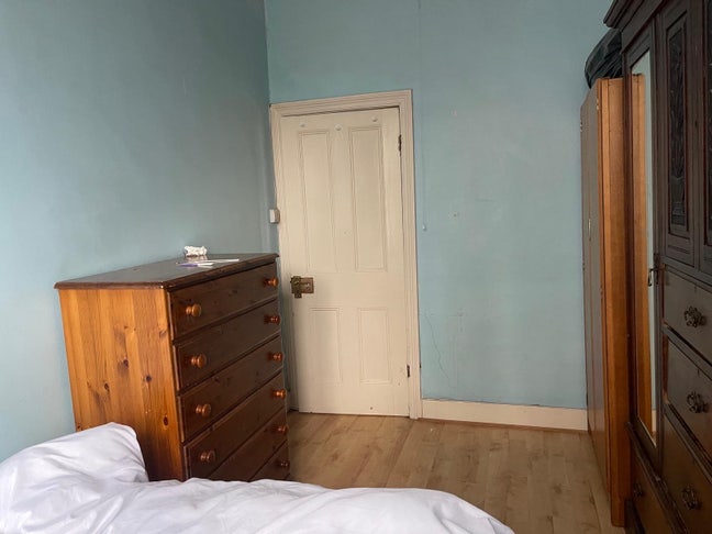 Rooms in Amazing location Beckenham  Main Photo