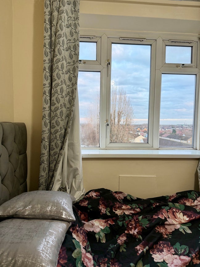 Single bedroom for female, Dagenham RM10 Main Photo
