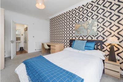 Luxury EN SUITE Double Room  Main Photo