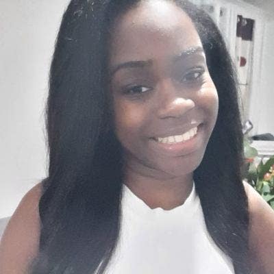 I am a professional female aged 20. I am look... Main Photo