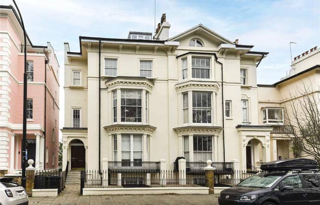 2 Bed 2 Bath - Regen Park - NW1 Main Photo