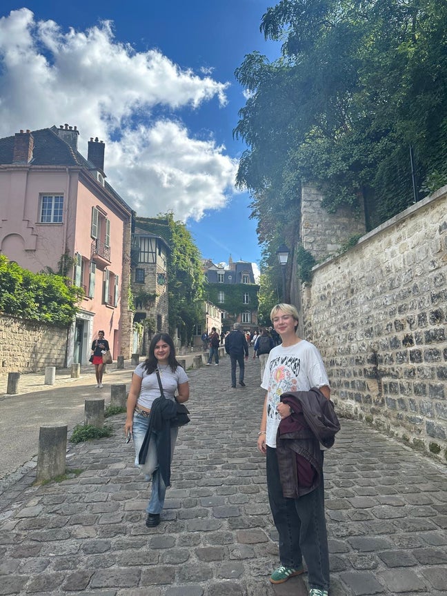 Student looking for summer accomodation Main Photo