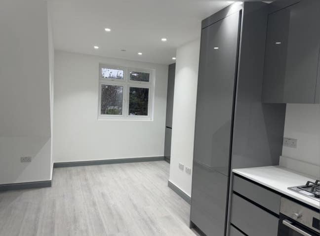  1 Bed Herbert Road, London SE18 Main Photo