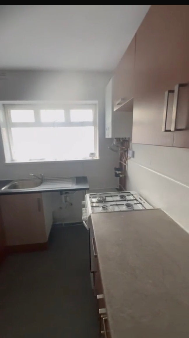 Double room for rent in Enfield  Main Photo