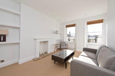 Charming & Bright 1-Bedroom Flat in West Kensingto Main Photo