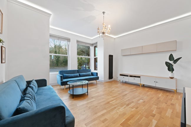 2-Bed Flat + Private Garden - Harrow, HA1 Main Photo