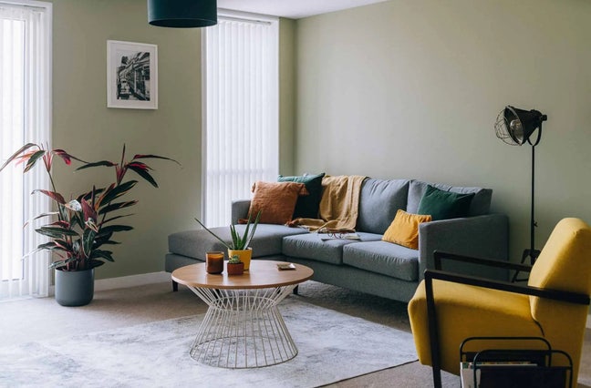 Leeds City center Furnished room for Female  Main Photo