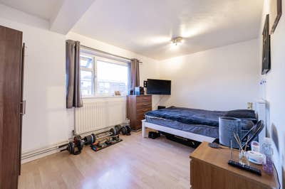 🌟 All-Inclusive Double Room in SW18 – No Deposit Main Photo