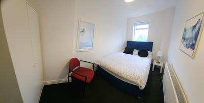 Low Deposit All Bills Included Main Photo