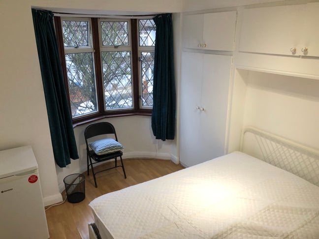 Stunning double room in Croydon houseshare  Main Photo