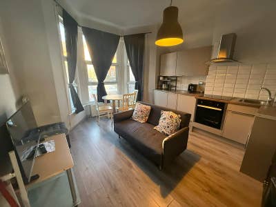 Beautiful Modern One bed  Main Photo