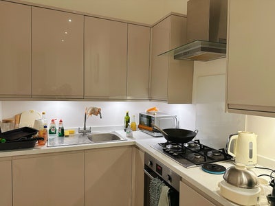 Spacious Double Room by The Meadows Main Photo