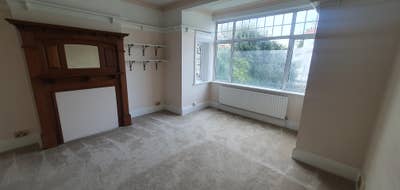 Leafy Addiscombe - 1 Bed Flat   Main Photo