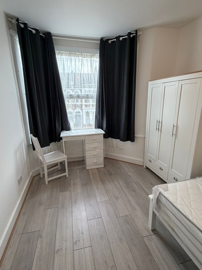 Leyton Rooms to Rent  Main Photo