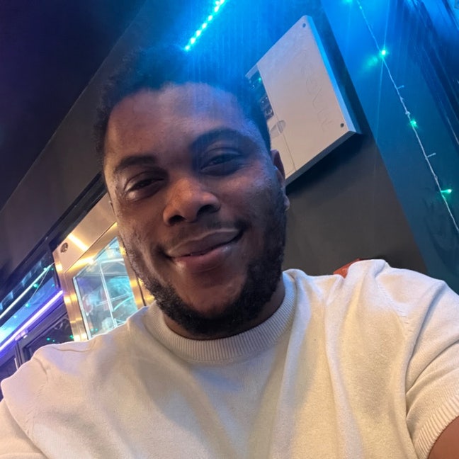 29 year old Male seeks a single or double room Main Photo