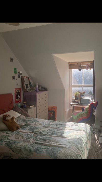 Double room in Cockburn street Main Photo